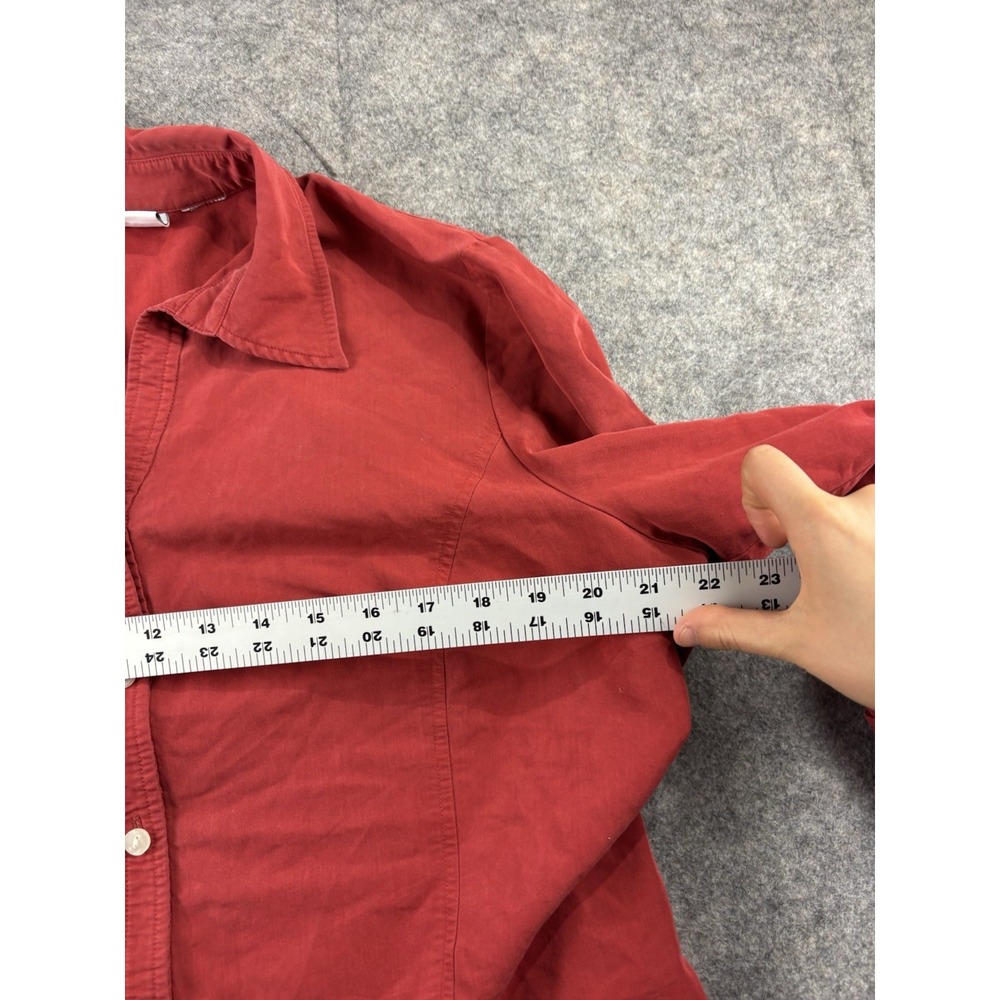 Liz Claiborne First Issue Women's 100% Silk Long Sleeve Button Down Red Size 12 - Picture 4 of 7